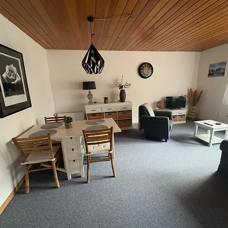 Διαμέρισμα Comfortable In For Holidays And Business Weener