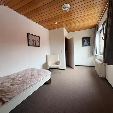 Comfortable Apartment In Weener For Holidays And Business Stays *